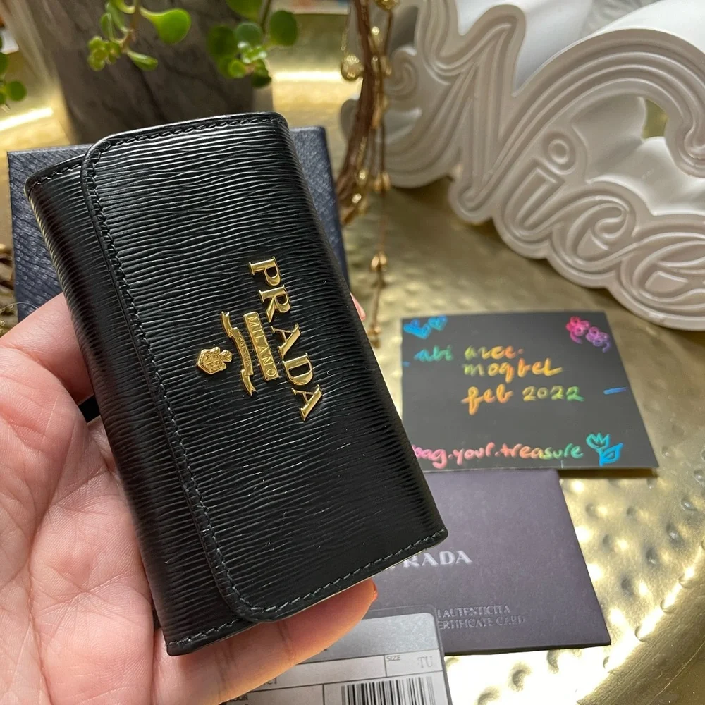 🌸PRICE FiRM🌸Prada 6 Key holder - Picture 1 of 16